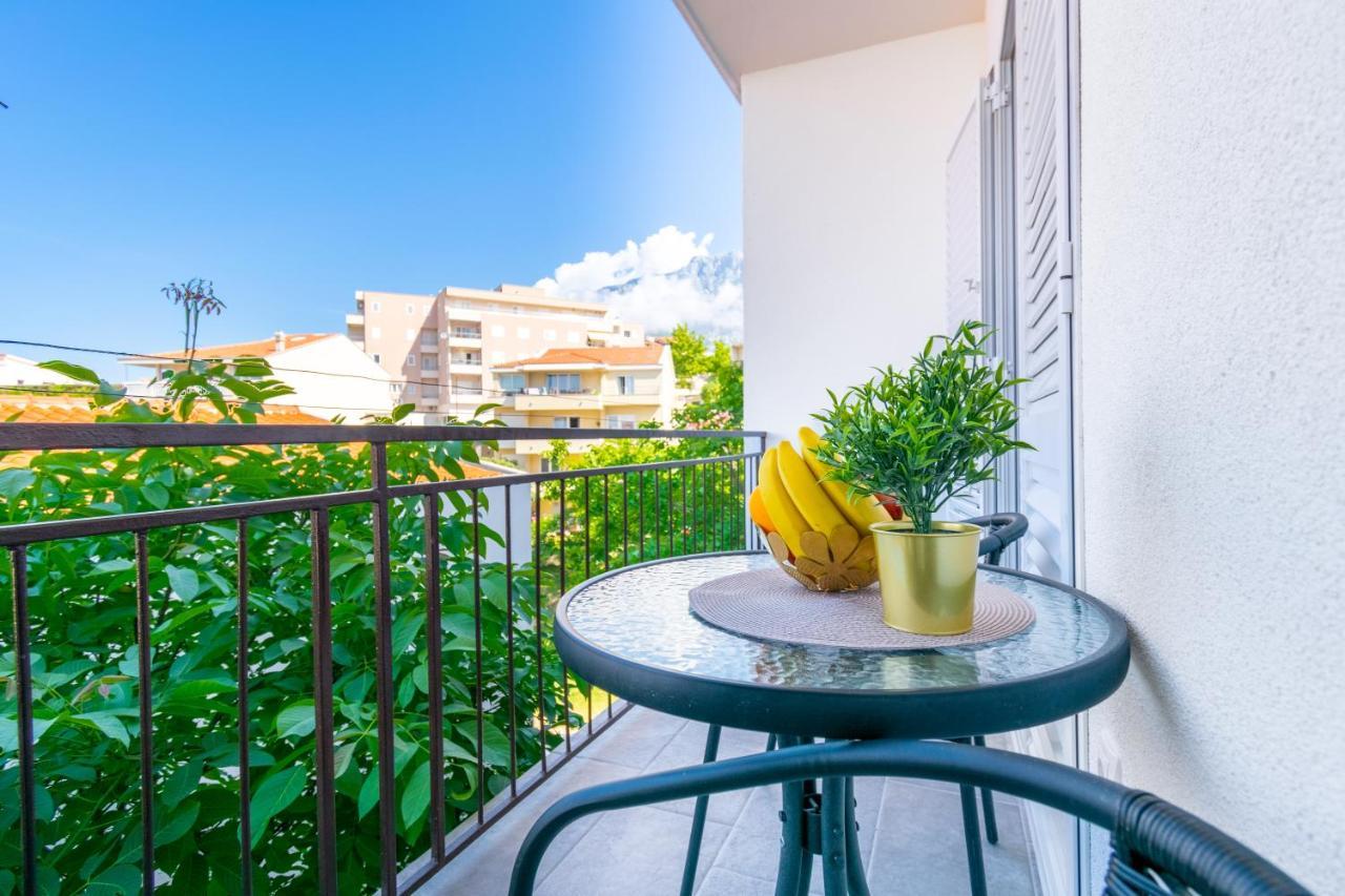 Apartmani Zora Макарска Экстерьер фото