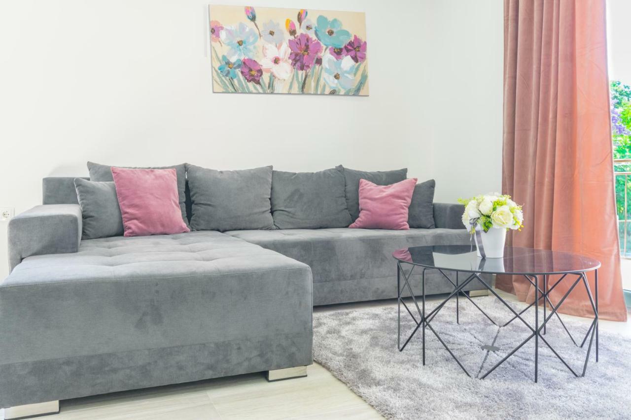 Apartmani Zora Макарска Экстерьер фото